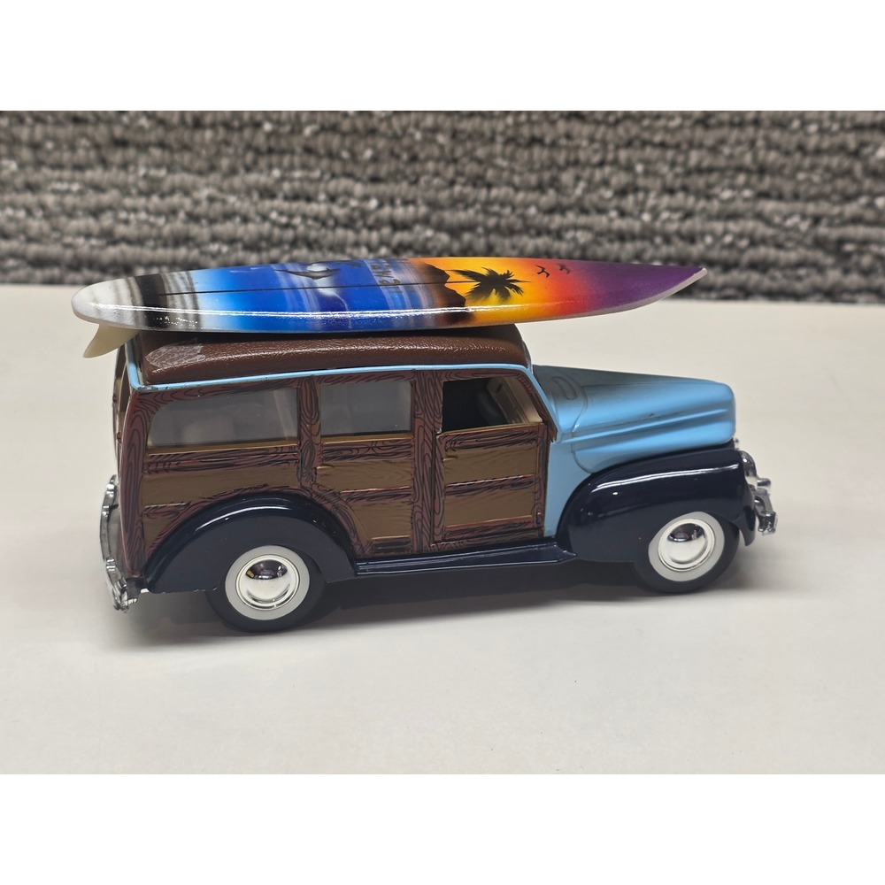 Classic Ford Woody Wagon Diecast Model with Hawaii Surfboard Blue Brown 5 Inch